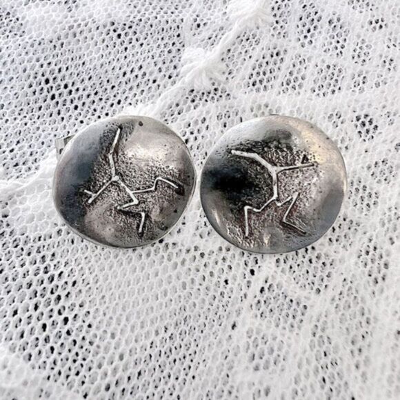 Vintage MICHOU Sterling Petroglyph Button Post Earrings - Picture 8 of 9